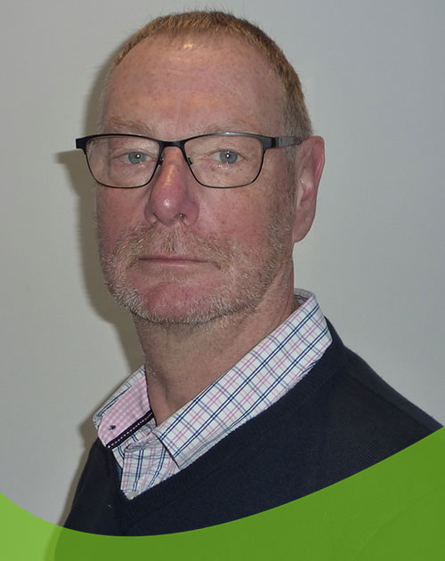Dr-Robert-Lycett